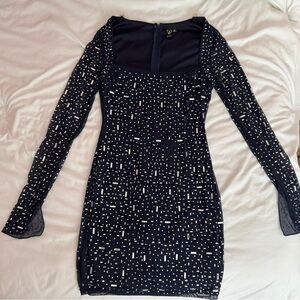 Elegant Navy and White Patterned Dress